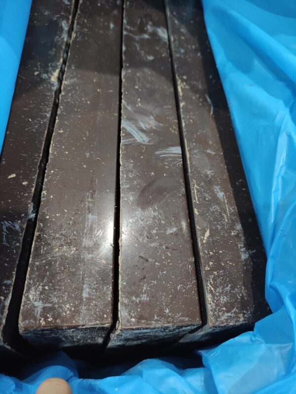 Chocolate - Dark Compound S17